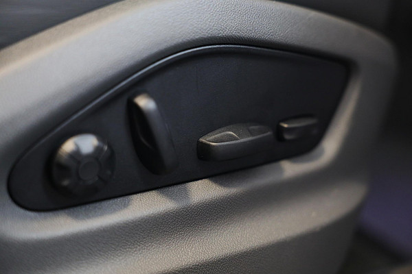 Porsche Cayenne 3.0 E-Hybrid / Softclose / Head Up / Leder / Pano / Memory / Bose / 360 Camera / 21 Inch