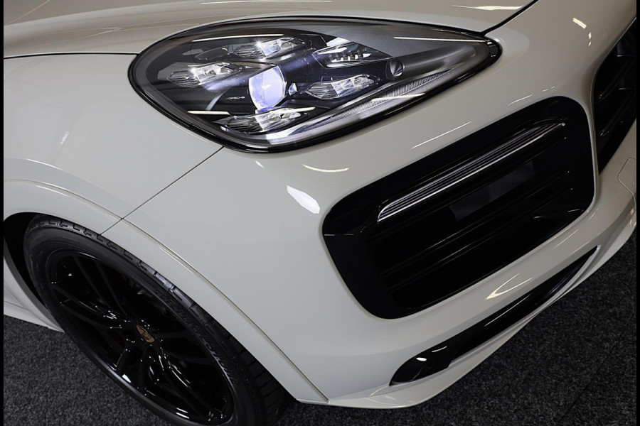 Porsche Cayenne 3.0 E-Hybrid / Softclose / Head Up / Leder / Pano / Memory / Bose / 360 Camera / 21 Inch
