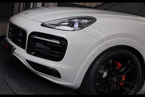 Porsche Cayenne 3.0 E-Hybrid / Softclose / Head Up / Leder / Pano / Memory / Bose / 360 Camera / 21 Inch