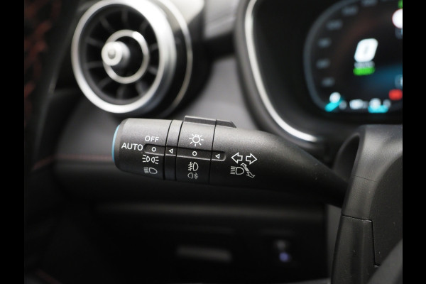 MG EHS 1.5 TGDI Luxury | Panoramadak | Adaptive Cruise | Sportstoelen | 360 | Keyless | Carplay