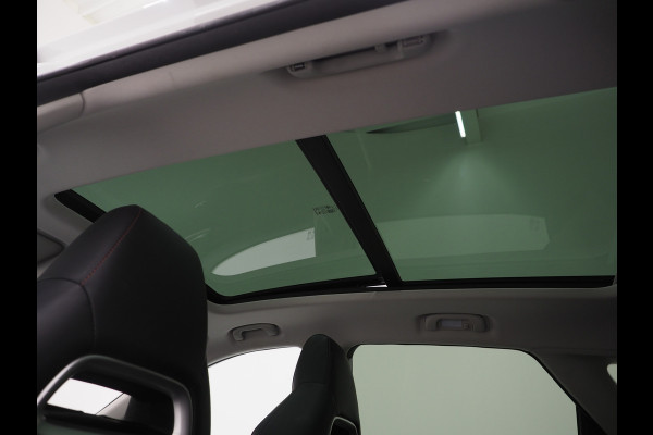 MG EHS 1.5 TGDI Luxury | Panoramadak | Adaptive Cruise | Sportstoelen | 360 | Keyless | Carplay