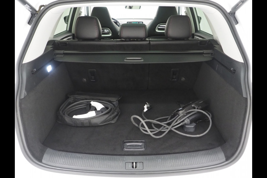 MG EHS 1.5 TGDI Luxury | Panoramadak | Adaptive Cruise | Sportstoelen | 360 | Keyless | Carplay