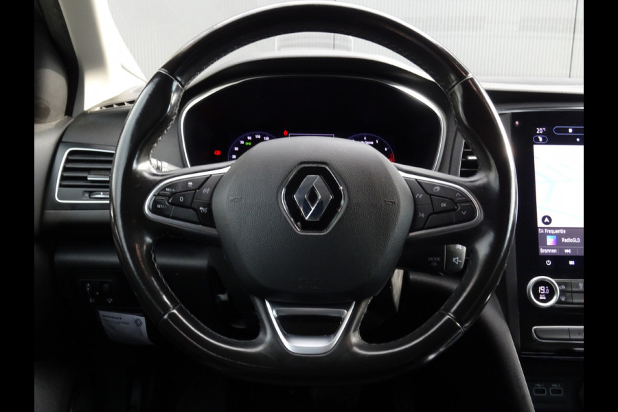 Renault MEGANE Estate 1.3 TCe Intens * CARPLAY * BOSE * HEAD-UP !!