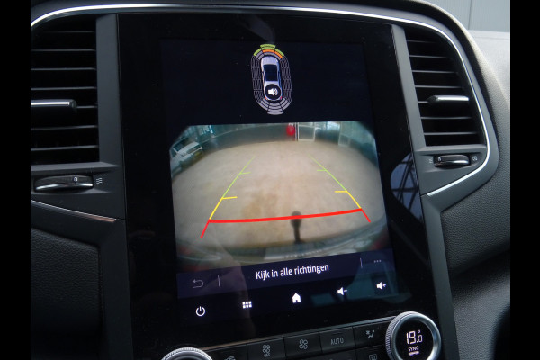 Renault MEGANE Estate 1.3 TCe Intens * CARPLAY * BOSE * HEAD-UP !!