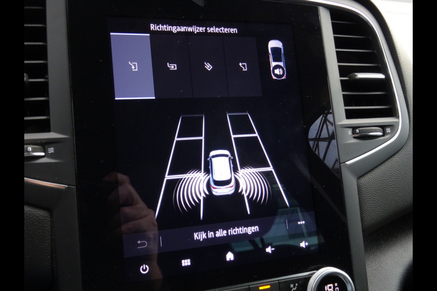 Renault MEGANE Estate 1.3 TCe Intens * CARPLAY * BOSE * HEAD-UP !!