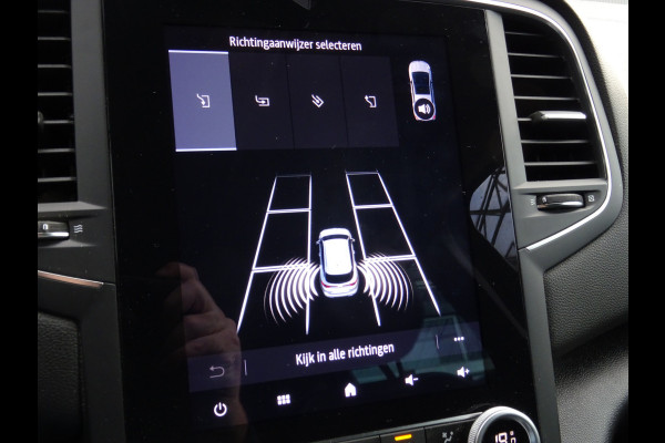 Renault MEGANE Estate 1.3 TCe Intens * CARPLAY * BOSE * HEAD-UP !!