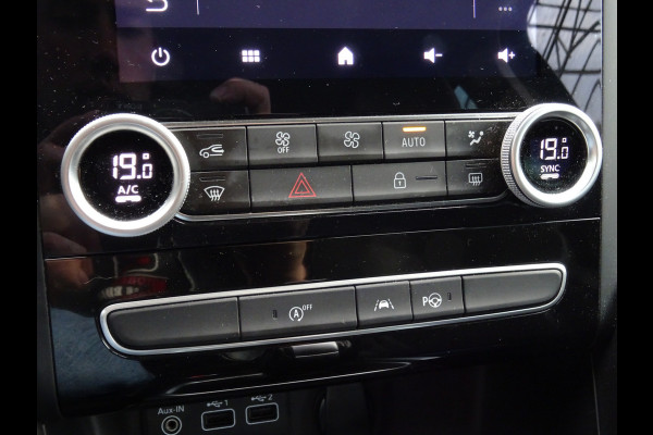 Renault MEGANE Estate 1.3 TCe Intens * CARPLAY * BOSE * HEAD-UP !!