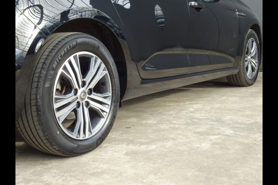 Renault MEGANE Estate 1.3 TCe Intens * CARPLAY * BOSE * HEAD-UP !!