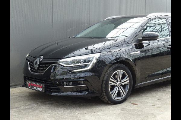 Renault MEGANE Estate 1.3 TCe Intens * CARPLAY * BOSE * HEAD-UP !!