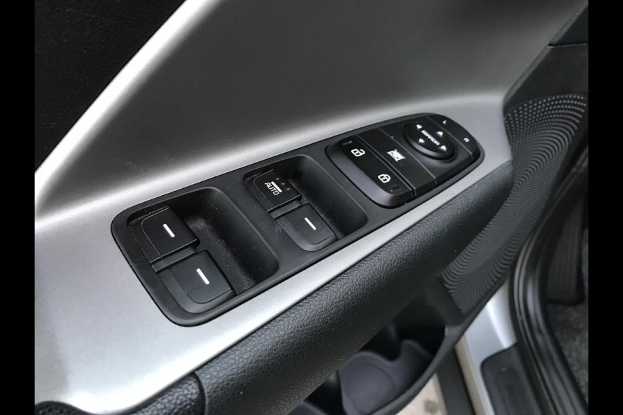 Kia Niro 1.6 Hybrid DynamicLine Trekhaak 7 JAAR GARANTIE