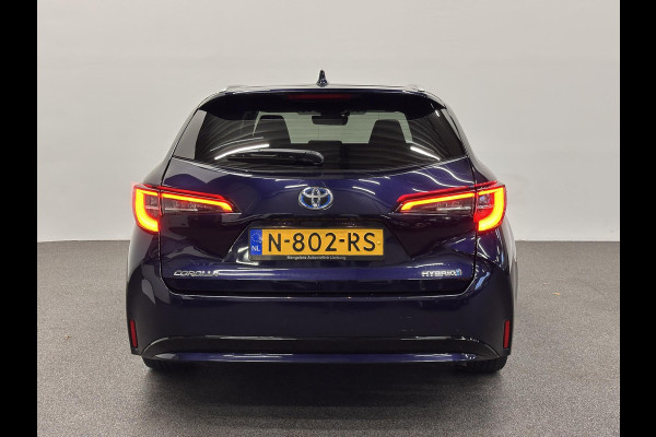 Toyota Corolla Touring Sports 1.8 Hybrid Dynamic Airco ECC Carplay Navi 17" LM Velgen Adaptive Cruise Control Stoelverwarming PDC VA+ Camera