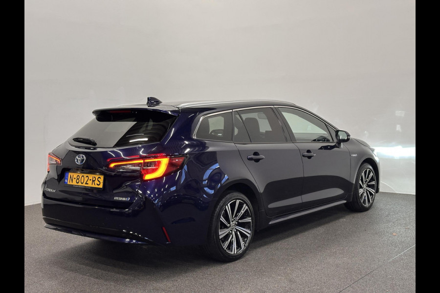 Toyota Corolla Touring Sports 1.8 Hybrid Dynamic Airco ECC Carplay Navi 17" LM Velgen Adaptive Cruise Control Stoelverwarming PDC VA+ Camera
