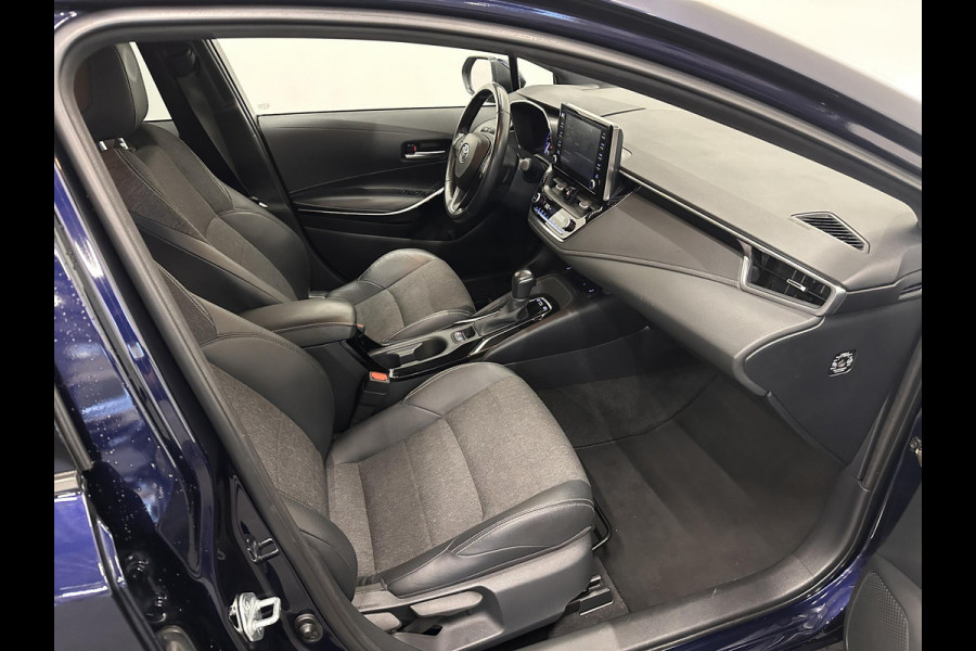 Toyota Corolla Touring Sports 1.8 Hybrid Dynamic Airco ECC Carplay Navi 17" LM Velgen Adaptive Cruise Control Stoelverwarming PDC VA+ Camera