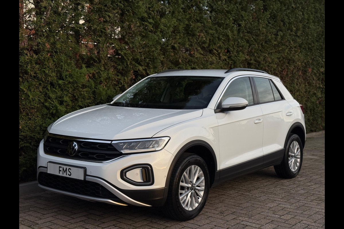 Volkswagen T-Roc 1.5 TSI Life CarPlay Camera