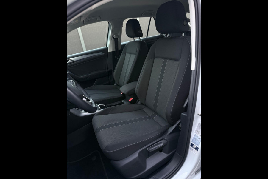 Volkswagen T-Roc 1.5 TSI Life CarPlay Camera