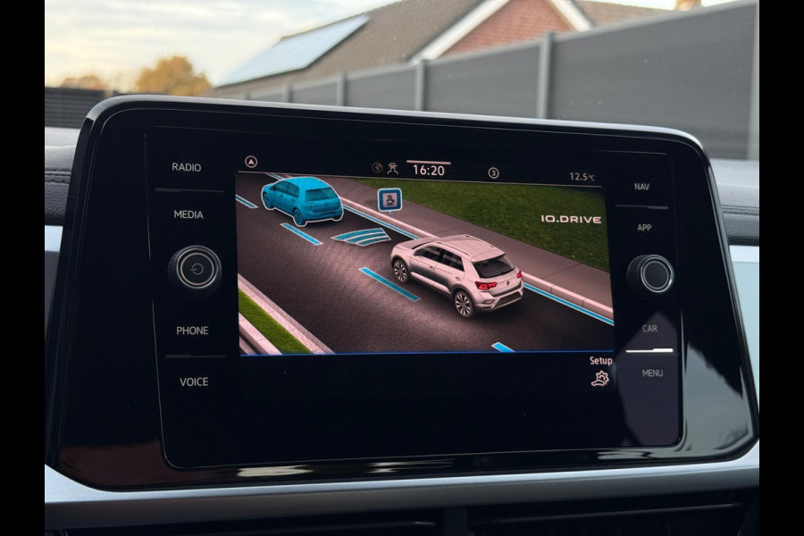 Volkswagen T-Roc 1.5 TSI Life CarPlay Camera