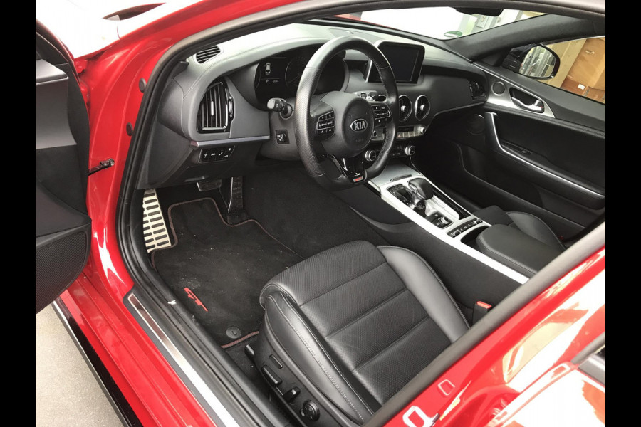 Kia Stinger 3.3 V6 T-GDI AWD GT 370PK