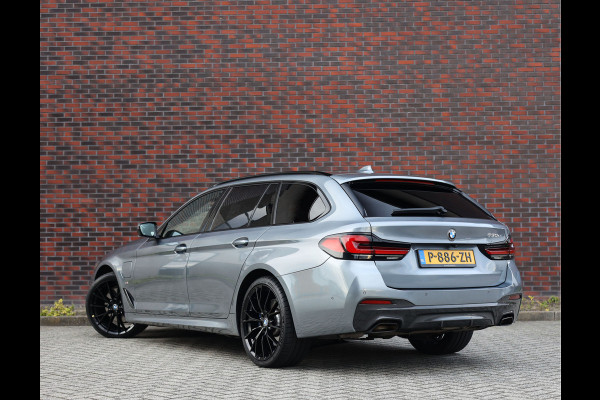 BMW 5 Serie Touring 530e High Executive | Trekhaak - Pano - HeadUp