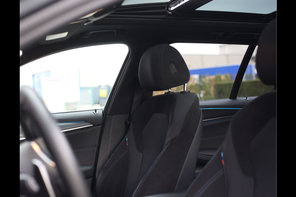 BMW 5 Serie Touring 530e High Executive | Trekhaak - Pano - HeadUp