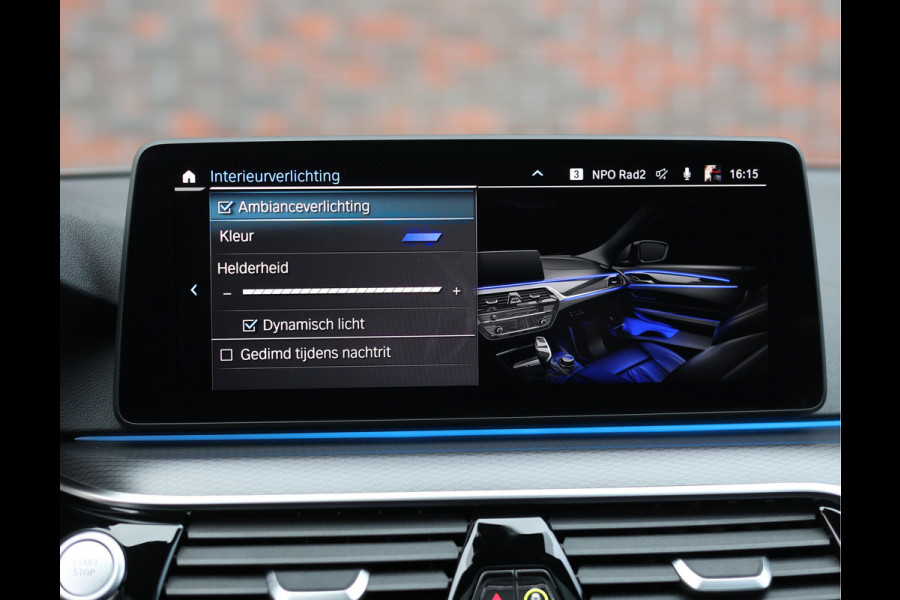 BMW 5 Serie Touring 530e High Executive | Trekhaak - Pano - HeadUp