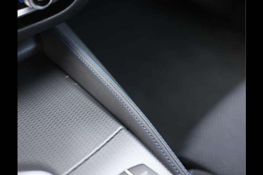 BMW 5 Serie Touring 530e High Executive | Trekhaak - Pano - HeadUp