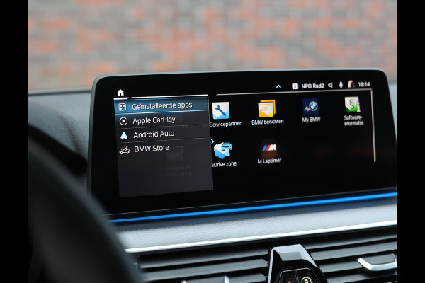 BMW 5 Serie Touring 530e High Executive | Trekhaak - Pano - HeadUp