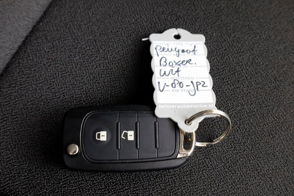 Peugeot Boxer 2.2 BlueHDi 140pk D.C. Open Laadbak Trekhaak 3000kg BPM-Vrij 11-2024