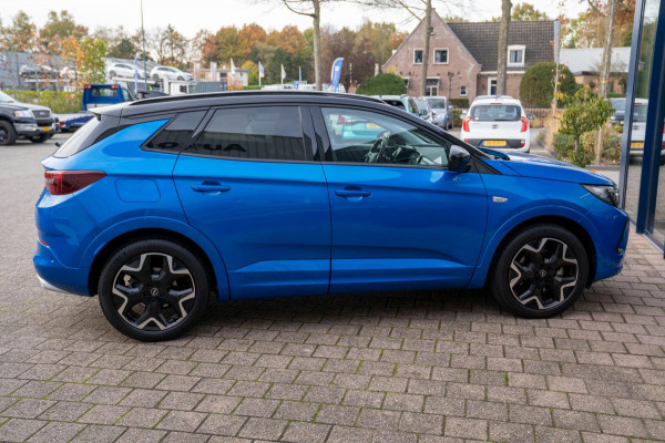 Opel Grandland 1.6 Turbo Plug-In Hybrid Ultimate | Prijs rijklaar incl. 12 mnd garantie | Memory lederen stoelen Camera Blindspot