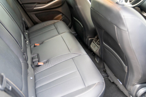 Opel Grandland 1.6 Turbo Plug-In Hybrid Ultimate | Prijs rijklaar incl. 12 mnd garantie | Memory lederen stoelen Camera Blindspot