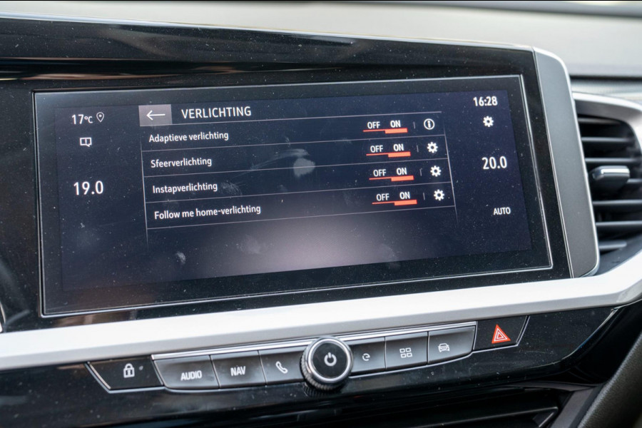 Opel Grandland 1.6 Turbo Plug-In Hybrid Ultimate | Prijs rijklaar incl. 12 mnd garantie | Memory lederen stoelen Camera Blindspot