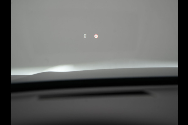 Volvo XC60 T8 AWD Inscription Plug In Hybrid 391pk Dealer O.H. PHEV | Trekhaak Af Fabriek | Luchtvering | Head Up | Adaptive Cruise | 360 Camera | Harman&Kardon | Lederen Sportstoelen Memory & Verwarmd | Google Assistent | App