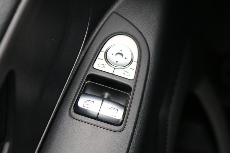 Mercedes-Benz Vito 114 CDI Automaat Airco Navigatie Camera Trekhaak