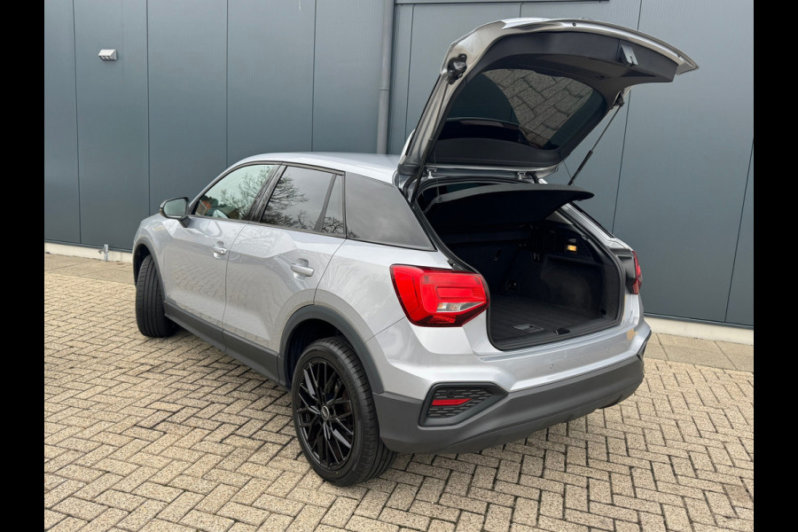 Audi Q2 35 TFSI Automaat * Navigatie * Cruise Control * Parkeersensoren * 18 inch velgen *