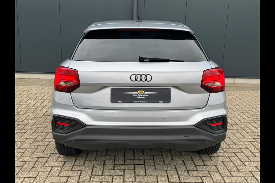 Audi Q2 35 TFSI Automaat * Navigatie * Cruise Control * Parkeersensoren * 18 inch velgen *