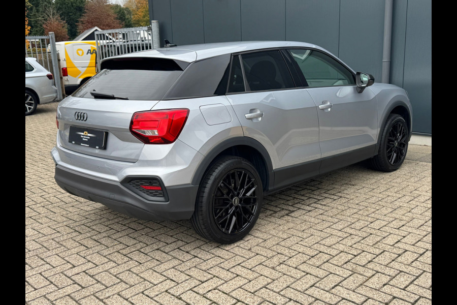 Audi Q2 35 TFSI Automaat * Navigatie * Cruise Control * Parkeersensoren * 18 inch velgen *