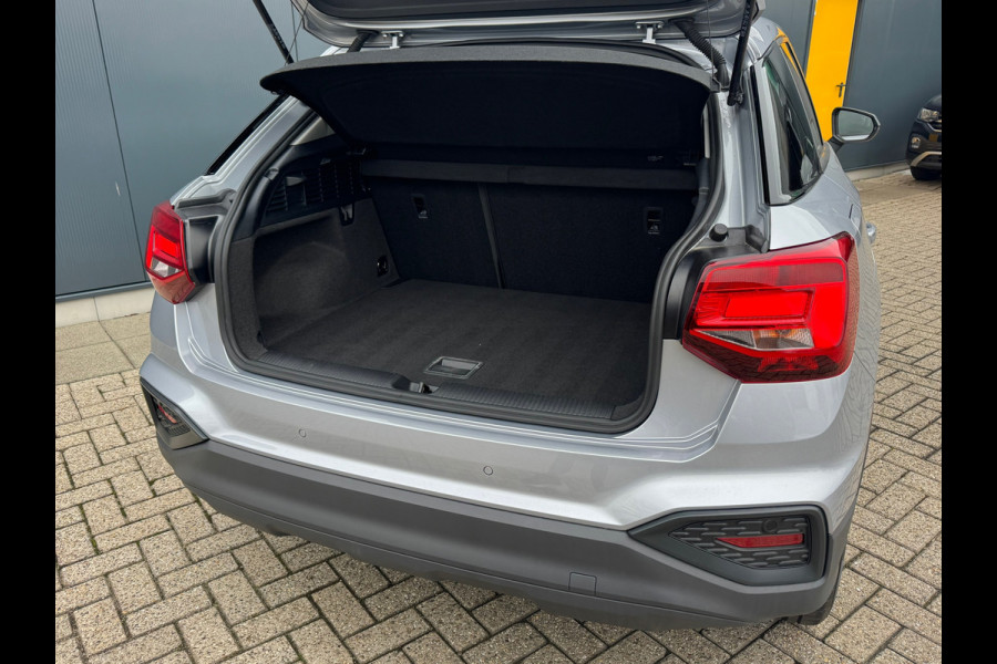Audi Q2 35 TFSI Automaat * Navigatie * Cruise Control * Parkeersensoren * 18 inch velgen *