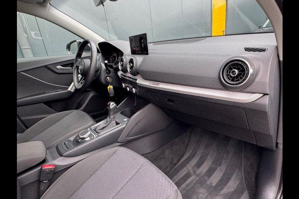 Audi Q2 35 TFSI Automaat * Navigatie * Cruise Control * Parkeersensoren * 18 inch velgen *