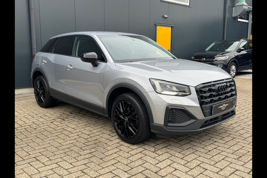 Audi Q2 35 TFSI Automaat * Navigatie * Cruise Control * Parkeersensoren * 18 inch velgen *