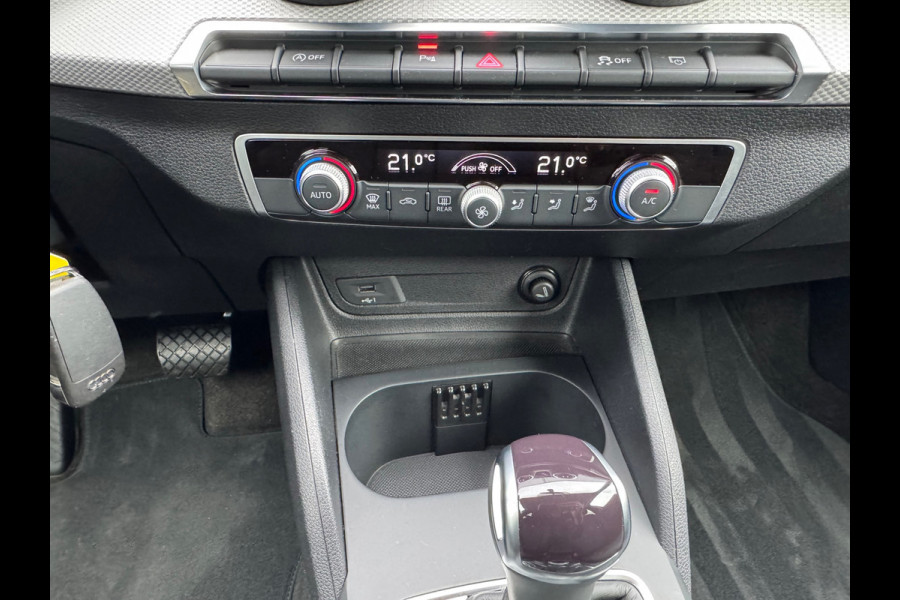 Audi Q2 35 TFSI Automaat * Navigatie * Cruise Control * Parkeersensoren * 18 inch velgen *