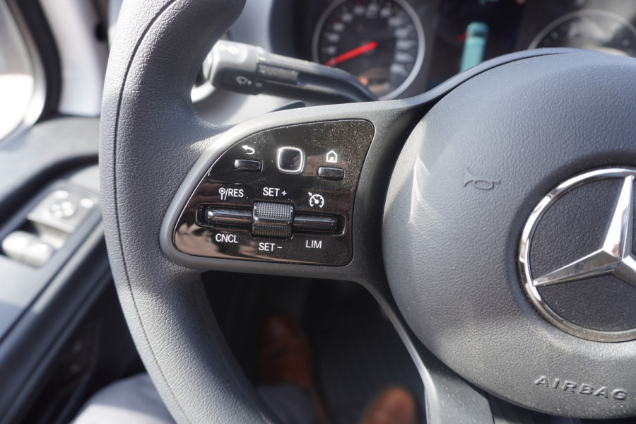 Mercedes-Benz Sprinter 319 CDI 191PK Bakwagen met laadklep Automaat Nr. V068 | Airco | Cruise | Apple-Android