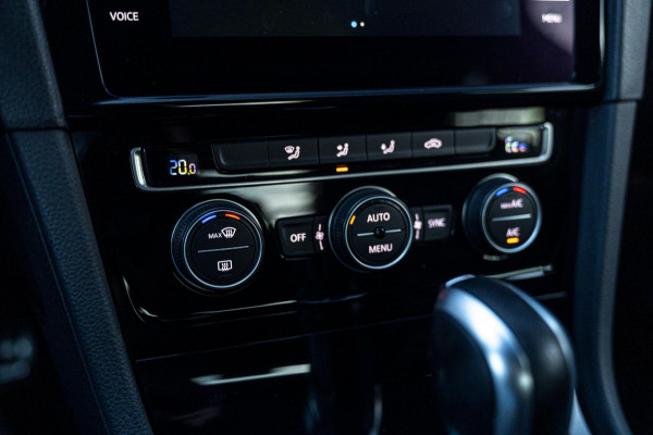 Volkswagen Golf 1.4 GTE PHEV 204 PK Adaptive Virtual Cockpit Camera Keyless 18''