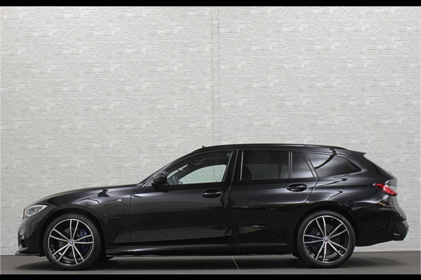 BMW 3 Serie Touring 330e 292PK xDrive M-Sport Pro | 360 Camera | ACC | Panorama | Laser-LED | Leder | M-Sportremmen | Head-Up | Keyless-Entry | Sfeerverlichting | 4-Zone Clima | Stuurverwarming | Dodehoek | Rij-Assistent Prof. | Carplay | Draadloos Laden | Getint Glas |