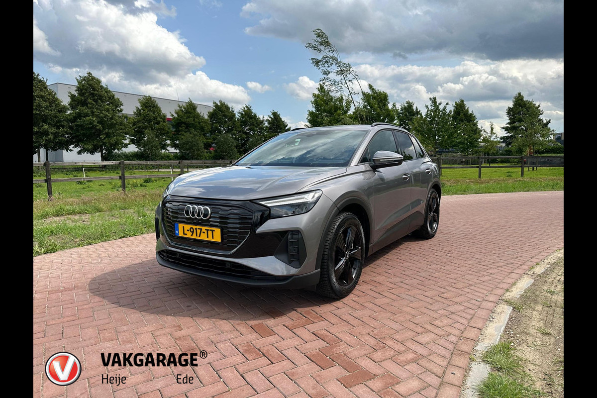 Audi Q4 e-tron 40 Launch edition 77 kWh | Camera | Waterpomp | Black Optic | NL-Auto |