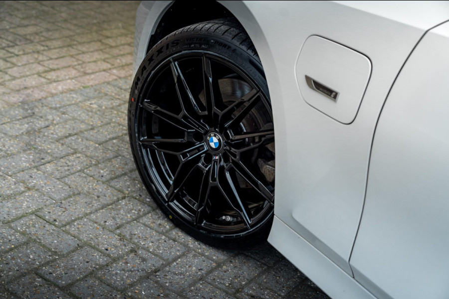 BMW 3 Serie Touring 320e MY 2023 204 PK 1e Eig Dealer o.h Carplay LED Head-Up 19'