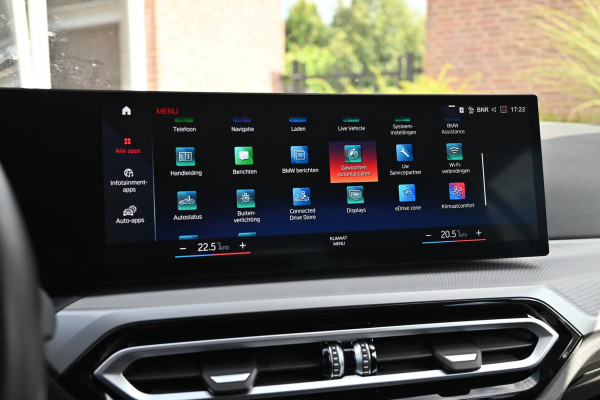 BMW 3 Serie Touring 320e MY 2023 204 PK 1e Eig Dealer o.h Carplay LED Head-Up 19'