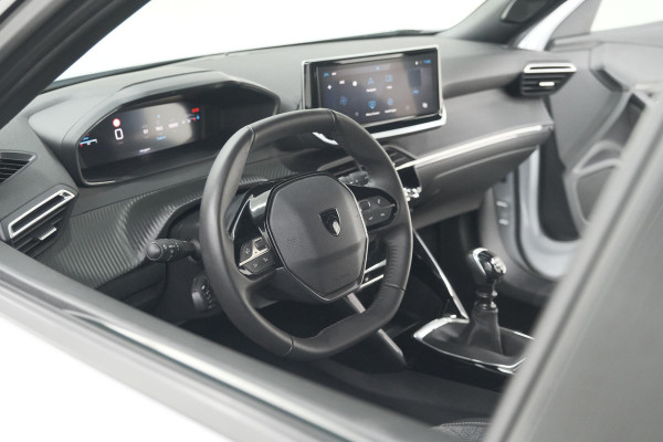 Peugeot 2008 PureTech 100 Allure | Camera | Navigatie | Parkeersensoren | Apple Carplay