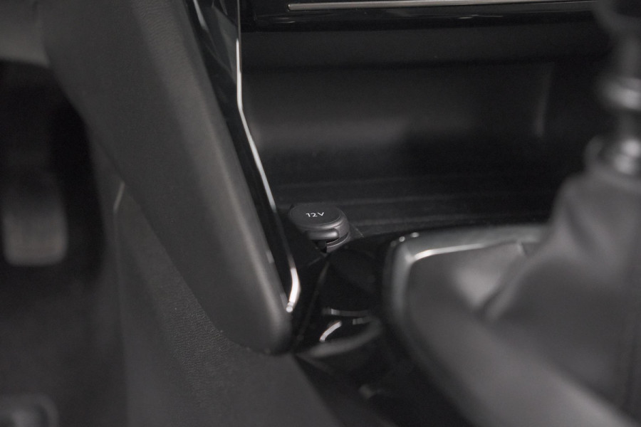 Peugeot 2008 PureTech 100 Allure | Camera | Navigatie | Parkeersensoren | Apple Carplay