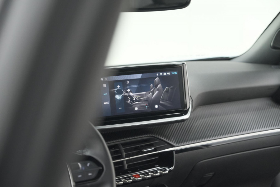 Peugeot 2008 PureTech 100 Allure | Camera | Navigatie | Parkeersensoren | Apple Carplay