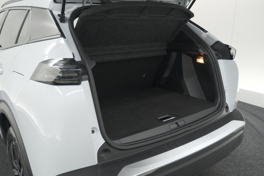 Peugeot 2008 PureTech 100 Allure | Camera | Navigatie | Parkeersensoren | Apple Carplay