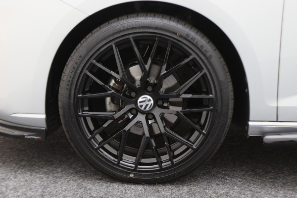 Volkswagen Caddy Cargo 2.0 TDI Comfort Side-Bars, Apple Carplay, Trekhaak, Cruise, PDC